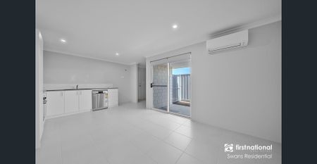 Stylish Dual-Key - 2 Bedroom, 1 Bathroom - Brand New - DUAL KEY!! - Photo 5