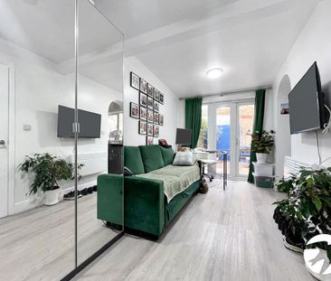 Studio to rent - Photo 6