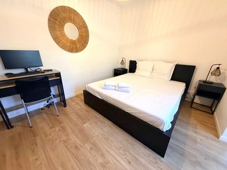 Location Appartement 2 pièces 44m² AIX EN PROVENCE 13100 - Photo 3