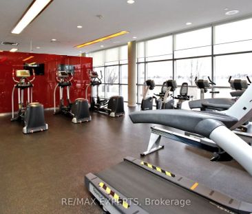 125 Village Green Square #Ph 6 - Photo 1