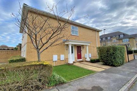 Southampton, SO15 - Photo 2