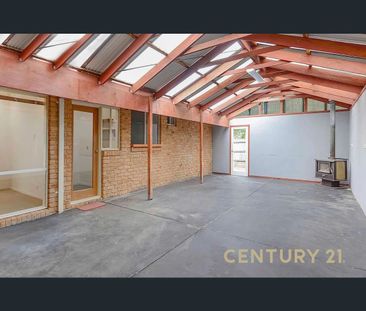 4 Zola Court, Berwick, Vic 3806 - Photo 5