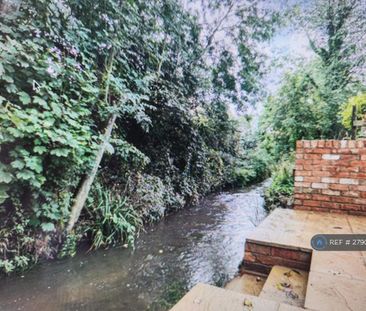 3 bedroom end of terrace house to rent - Photo 5