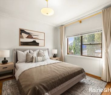 Stunning 4 -Bedroom Family Home for Lease - 17 Park Road, Sans Souci - Photo 1