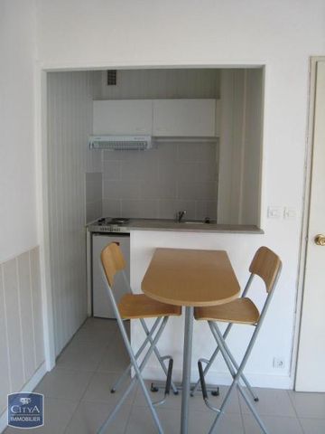 Location Appartement 1 pièce 22m² BOURGES 18000 - Photo 4