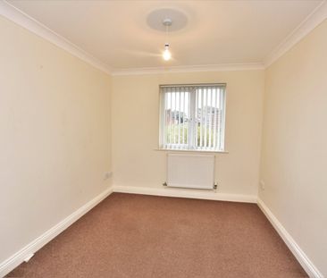St James Court, Mount Pleasant Road, Exeter, Devon, EX4 - Photo 3