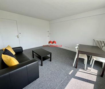 Location Appartement 2 pièces 50m² - Photo 3