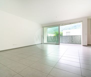 SPAZIOSO 2.5 LOCALI A LUMINO - Foto 1