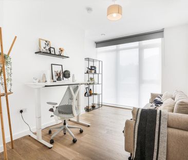 AVAILABLE NOW | PET FRIENDLY | Direct links to Waterloo | Gym | 3D ... - Photo 2