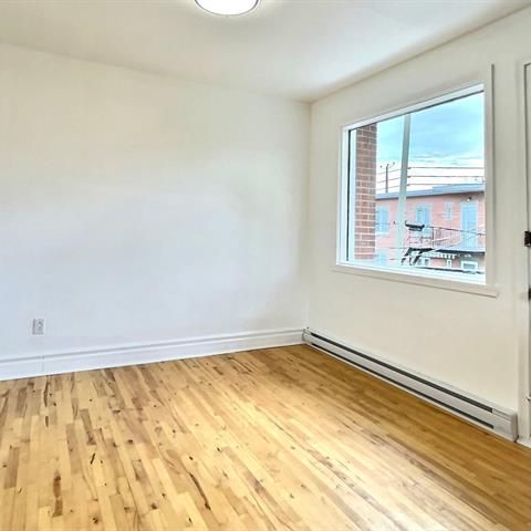 7042 Rue d'Abancourt - Photo 1