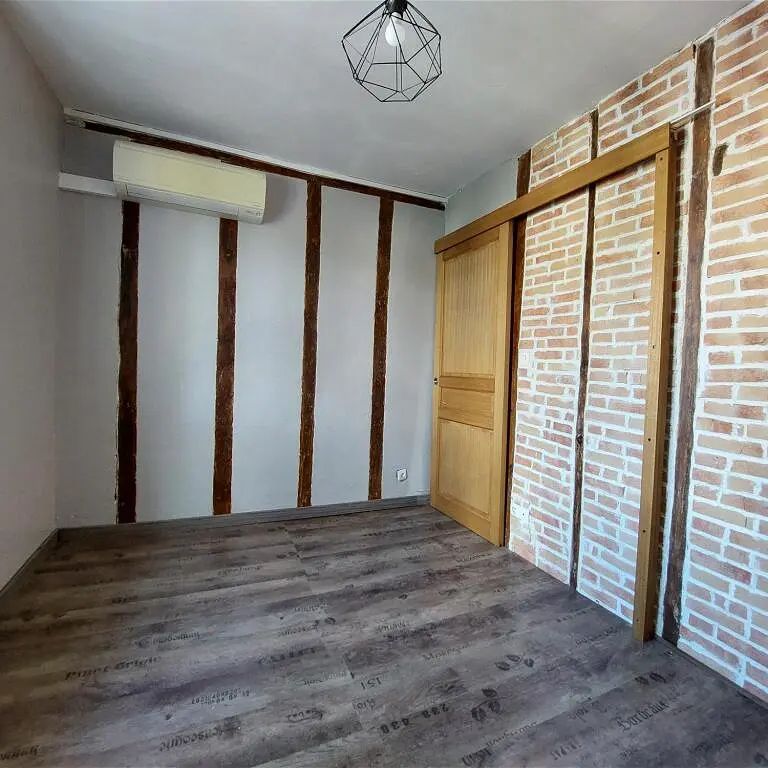 Location maison 6 pièces - 90m² à Poses (27740) - Photo 1