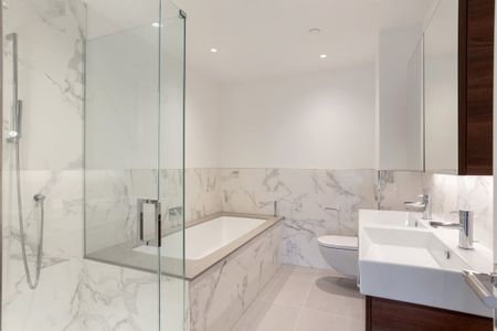 3 bedroom flat to rent - Photo 2