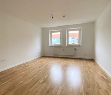 Praktische 2-Zimmer-Wohnung mit Einbauküche - Foto 4