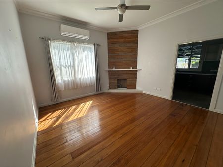 Stylish & Convenient Living in Central Mayfield - Photo 3