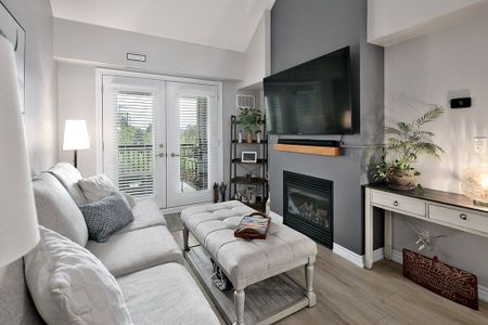 For Lease - 3 Brandy Lane Drive Unit# 305, Collingwood, Ontario - Photo 4