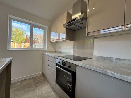 2 bedroom terraced house to rent - Photo 5