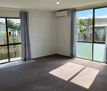 Otara, 2 Bedrooms - Photo 3