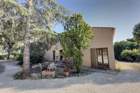 Location Appartement 2 pièces 39m² AIX EN PROVENCE 90ème - Photo 2