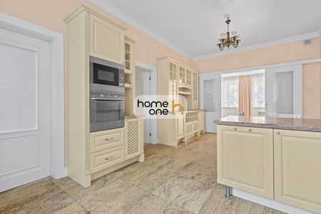 Klasyczna rezydencja | Stylowe wnętrza | En-suite - Photo 5