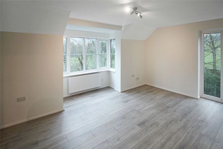Snowdon Drive, Kingbury, NW9 - Photo 4