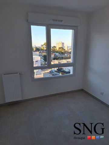 T4 AVEC LOGGIA + PARKINGS - Photo 2