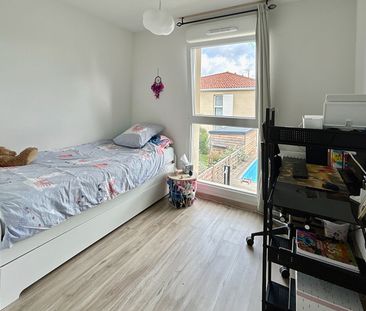 House - Photo 4