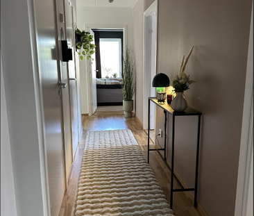 Kulvertkonstens väg, Hisings Backa - Photo 1