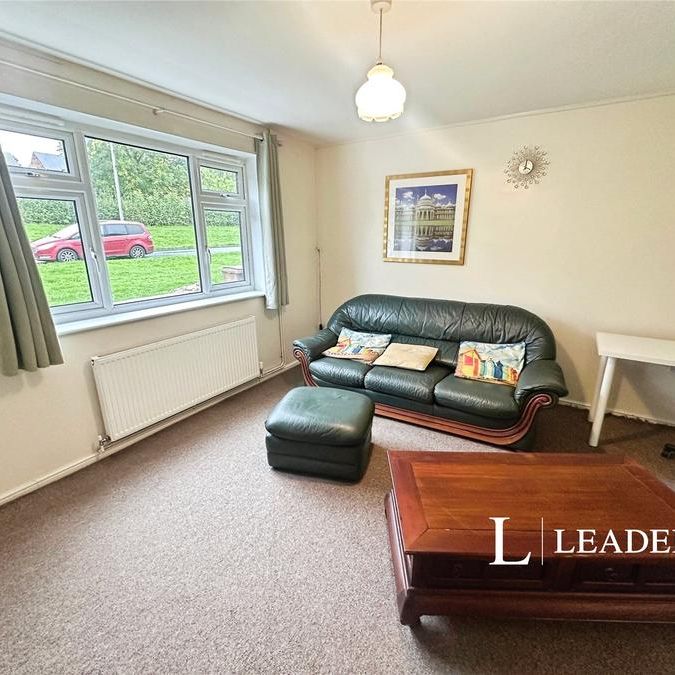 3 bedroom house to rent Algar Road, Stoke-on-Trent, Staffordshire, ST4 - Photo 1
