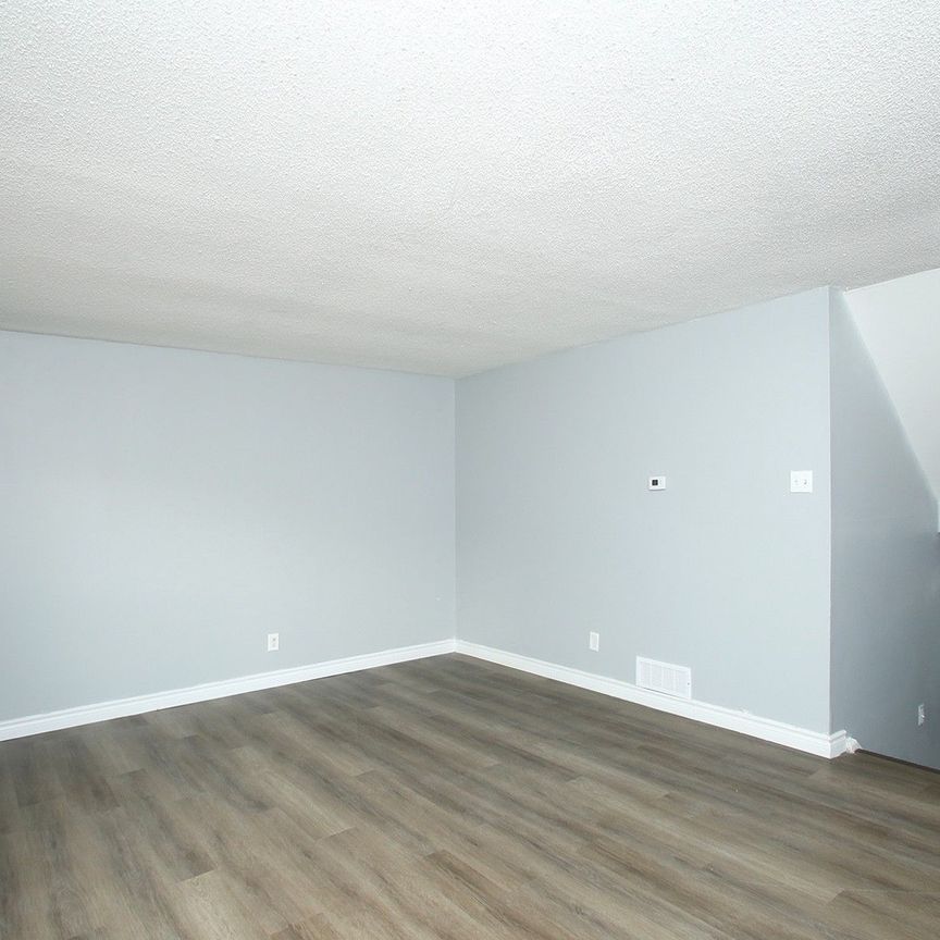 For Lease - 126 Dusay Place Unit# 101, Toronto, Ontario - Photo 1