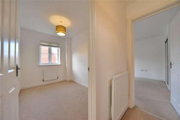 Bridge Farm Close, Mildenhall, Bury St. Edmunds, Suffolk, IP28 - Photo 1