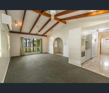 12 Cobham Crescent, Kirwan, Qld 4817 - Photo 4