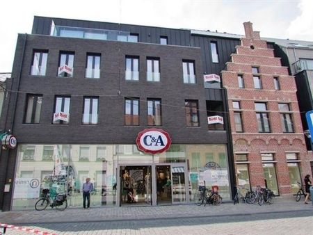 Appartement te huur - Foto 3