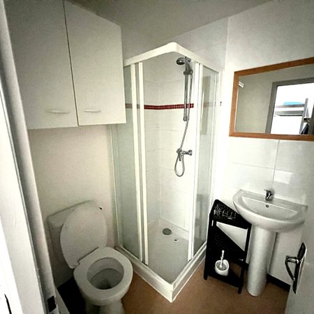 Location Appartement 1 pièce 23m² LAMBERSART 59130 - Photo 4
