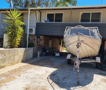 North Yunderup - Photo 4