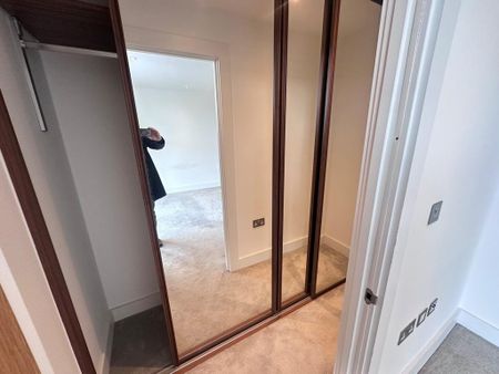 2 bedroom flat to rent - Photo 5