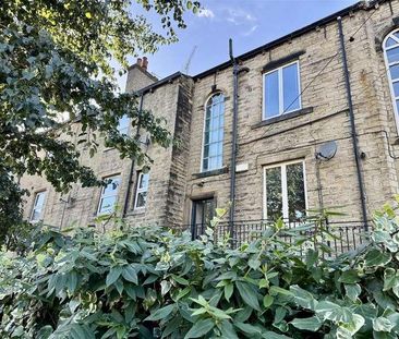 Huddersfield Road, Holmfirth, HD9 - Photo 1