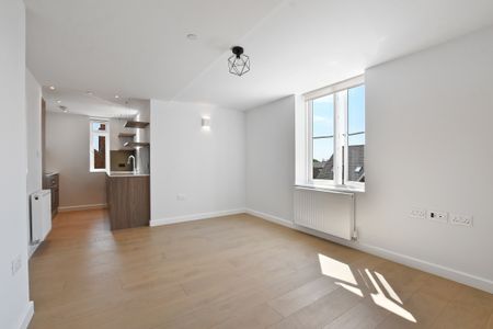 1 bedroom flat to rent - Photo 4