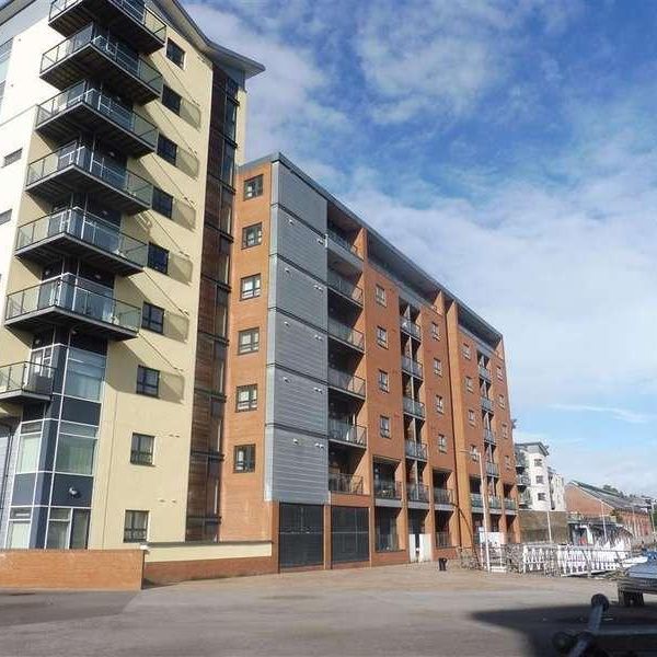Kings Road, Swansea, SA1 - Photo 1