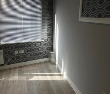 Studio Flat, Long Lane, N3 - Photo 2