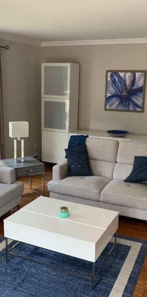 Condo à louer 5 1/2 (2 chambres) à Sainte-thérèse 2,250$ (Jardins de Blainville) 5 Électroménagers inclus et 2 stationnements (intérieur/ extérieur) - Photo 1
