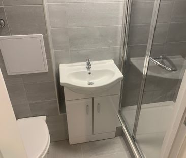 Portswood Road, Southampton, SO17 - Photo 4