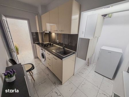 Garsoniera Ultracentrala / Prima Cheie / De Inchiriat Ploiesti - Photo 4