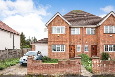 1 bedroom in a house share to rent - Photo 3