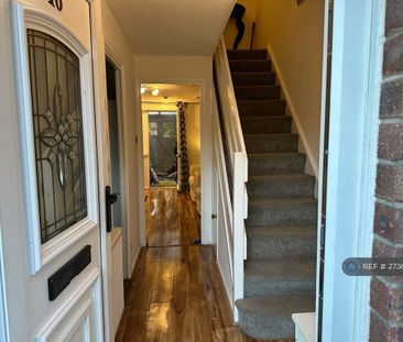 3 bedroom terraced house to rent - Photo 2