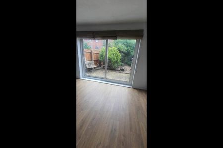 2 Bed Terraced House, Ferngill Close, NG2 - Photo 3