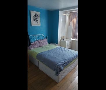 Room in a Shared House, Windermere Ave, HA9 - Photo 2