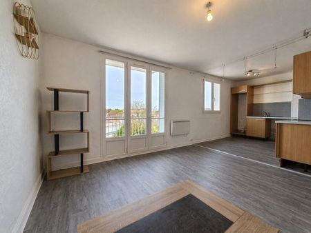 Location Appartement 3 pièces 55m² CHALON SUR SAONE 71100 - Photo 4
