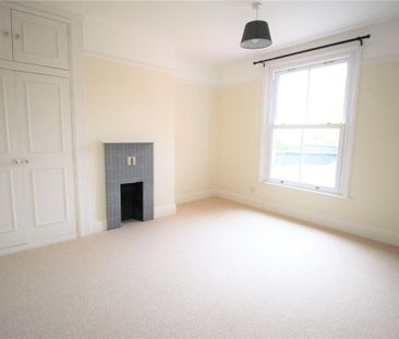 3 bedroom detached house to rent - Photo 5