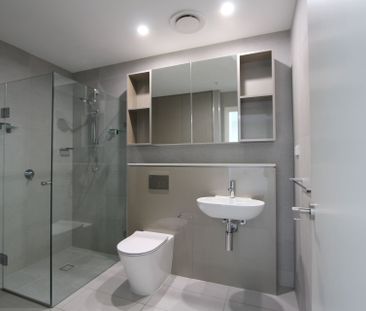 MODERN ONE BEDROOM+STUDY IN THE HEART OF MACQUARIE PARK. Move in Now! - Photo 2