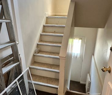 For Lease - 34 Rosewell Avenue Unit# 1, Toronto, Ontario - Photo 4